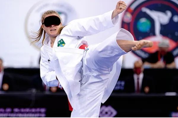 Para Karate